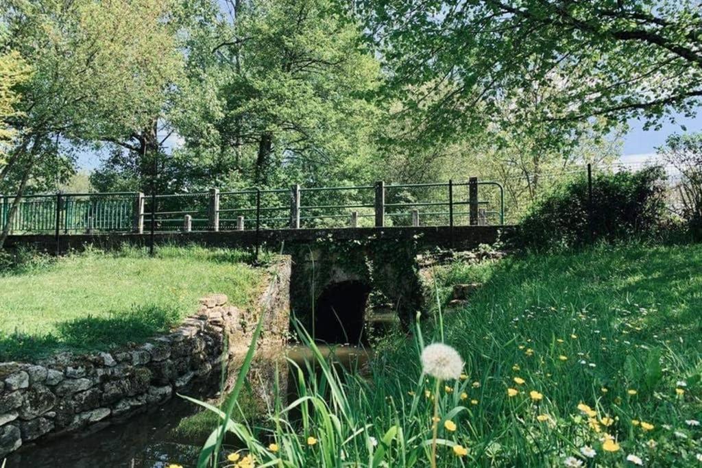 Gite Moulin De Lausseignan Barbaste Exteriér fotografie