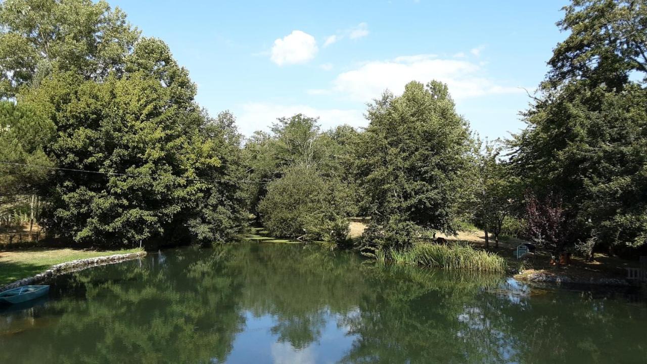 Gite Moulin De Lausseignan Barbaste Exteriér fotografie